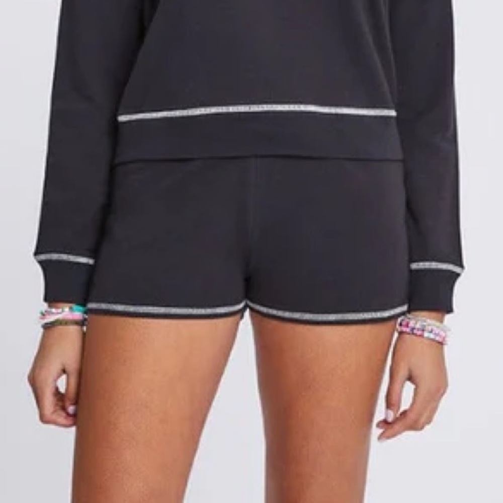 Splendid Large Shorts by Sundown in Black drawstring waist white stitch NWT